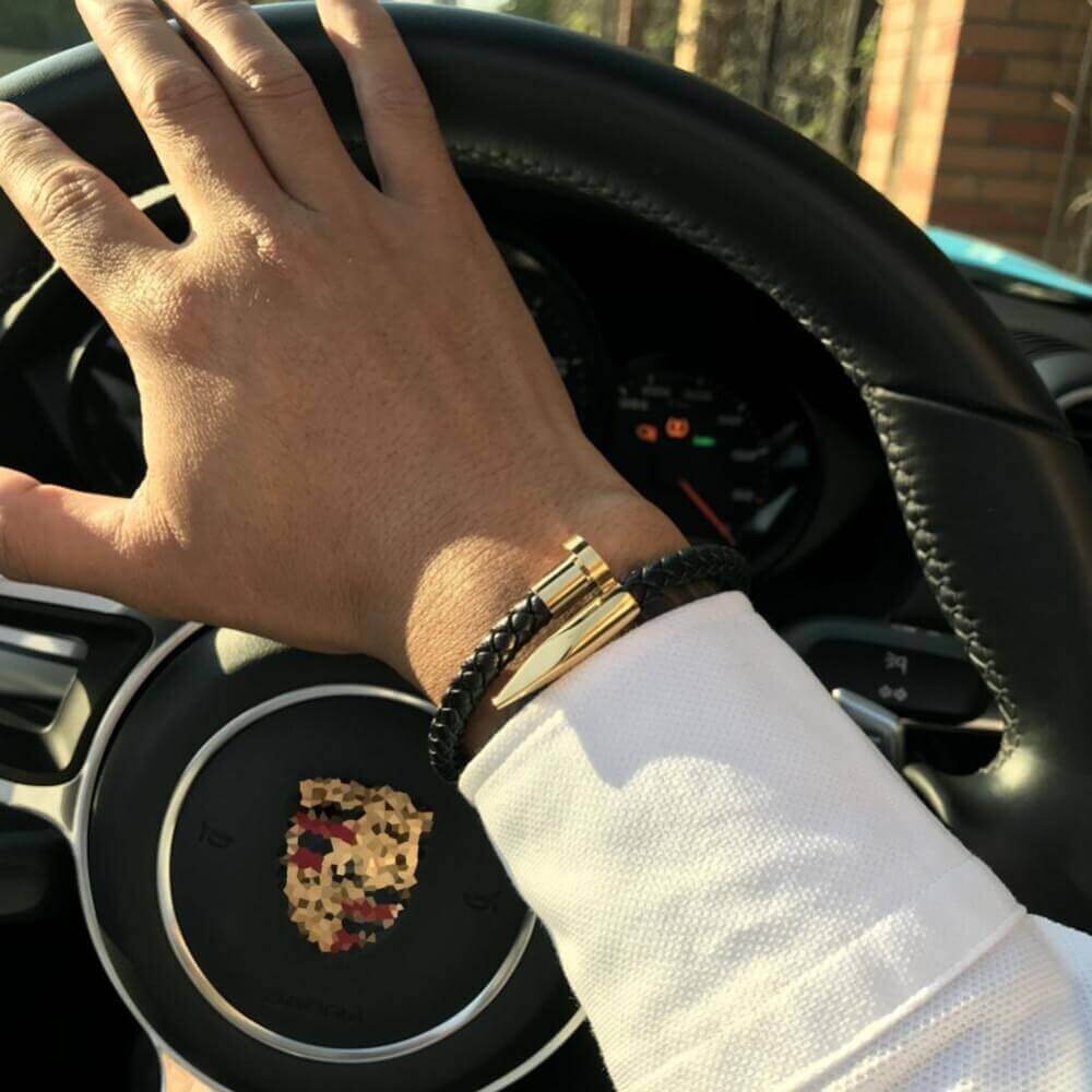 Bracelets homme unisexe saum ts Bracelets Pulseiras 6mm armure cuir v ritable clou bracelet charme amour 1 | The Luxury Box