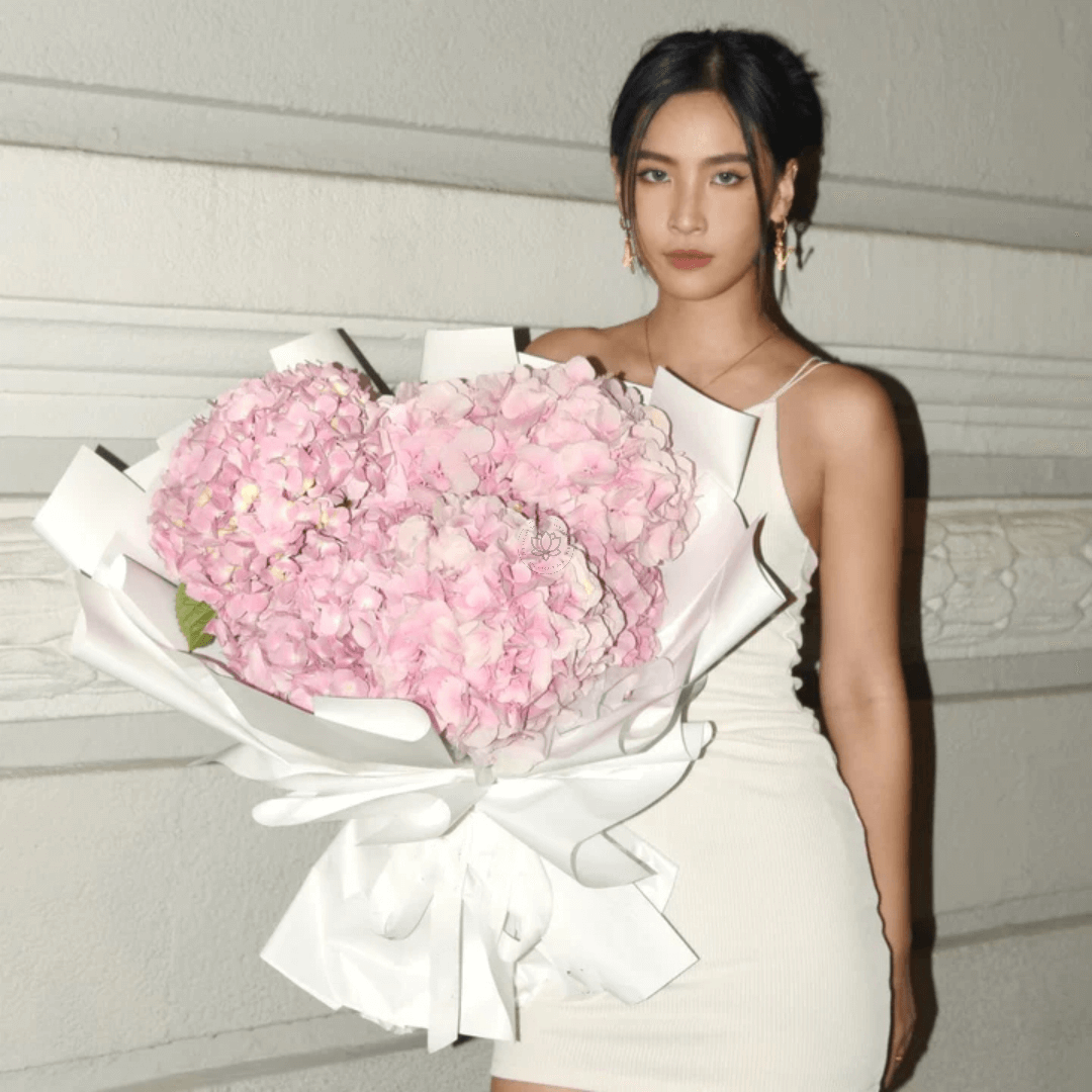 Fresh Flower Bouquet Pink Hydrangea L 2 | The Luxury Box