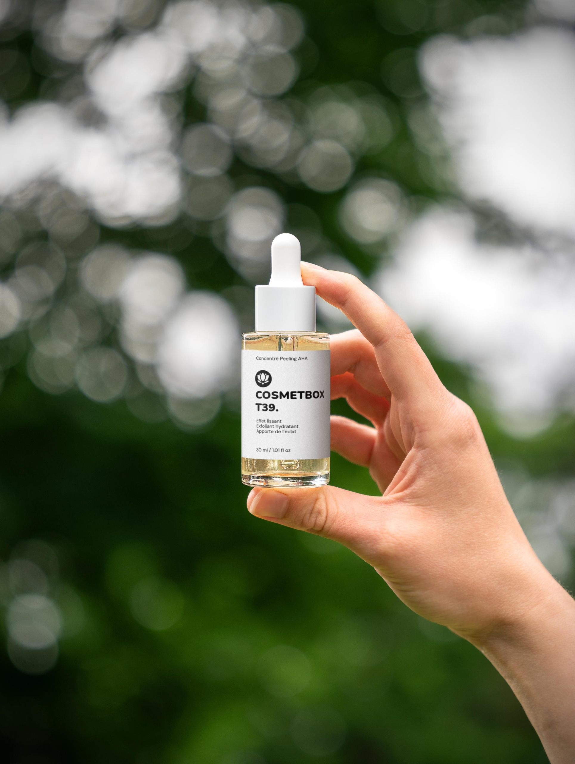 Concentre Peeling AHA 30 ml 1.01 fl oz 4 scaled | The Luxury Box